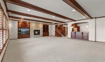 1505 Edgewater Ave, Arden Hills, MN 55112