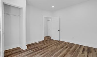 229 DORIS Ave, Brooklyn Park, MD 21225