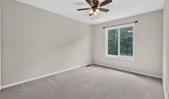 392 Sedgewood Ln, Ann Arbor, MI 48103