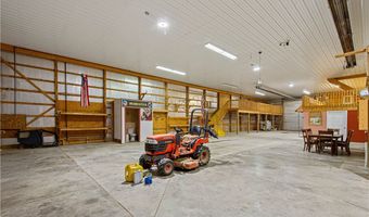 185 Dutch Glory Rd, Amity, PA 15311