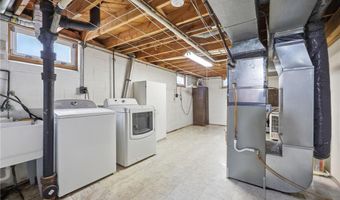 4002 7th Ave, Anoka, MN 55303