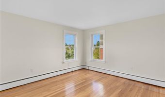 175 Kay St, Newport, RI 02840