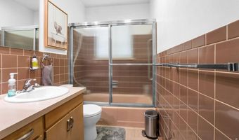 905 W 3rd Ave, Broomfield, CO 80020