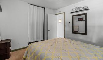 128 Frontier Ln, Oceanside, CA 92054