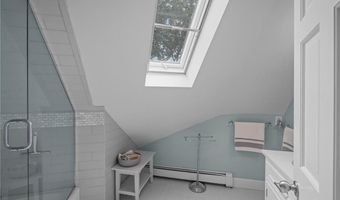 12 Half Mile Rd, Barrington, RI 02806