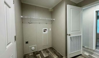 46 Quarry Hill Ests 46, Akron, NY 14001