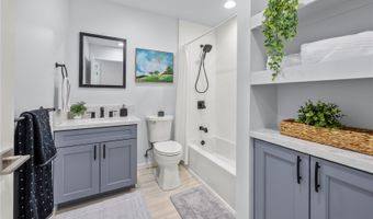 322 Anapalau St, Honolulu, HI 96825
