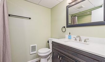 46 Stone Gate Dr, North Kingstown, RI 02852