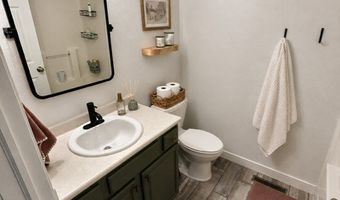 1415 Cedar Dr, Adel, IA 50003
