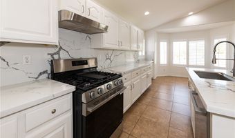 8332 Spring Arts Ave, Las Vegas, NV 89129