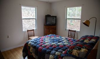 1380 Landing Rd, Baxley, GA 31513