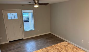 528 E Navajo Ave Apt 3, Apache Junction, AZ 85119