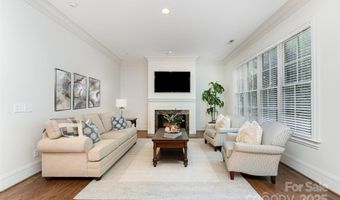 6411 Aldworth Ln, Charlotte, NC 28226