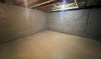 2026 N WOLFE St, Baltimore, MD 21213