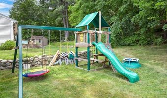 100 Blackstone St, Blackstone, MA 01504