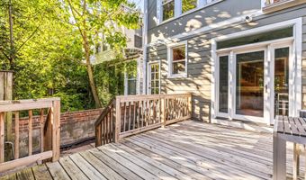 1716 IRVING St NW, Washington, DC 20010