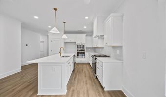 21774 Hemlock Dr, Athens, AL 35613