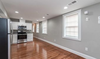 108 W SARATOGA St 5, Baltimore, MD 21201