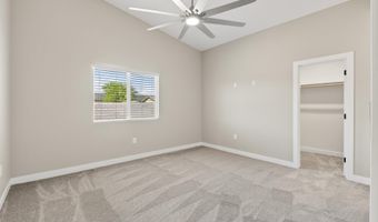 16 E Davis Ln, Avondale, AZ 85323