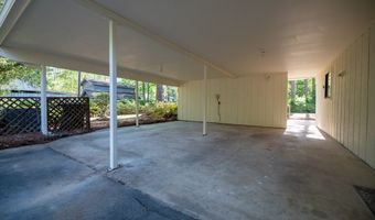 2302 Twin Lakes Dr, Bainbridge, GA 39819