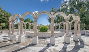 2426 PERSIAN Dr 64, Clearwater, FL 33763