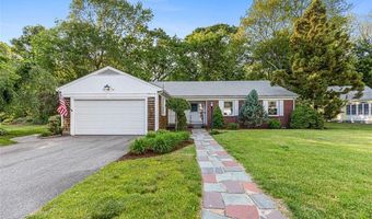 37 Beaumont St, East Providence, RI 02916