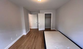 793 Pond St, Bridgeport, CT 06606