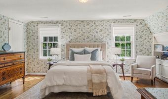 540 Rock Creek Dr, Ann Arbor, MI 48104