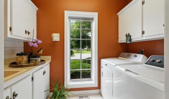 926 Phaeton Way, Auburn, IN 46706