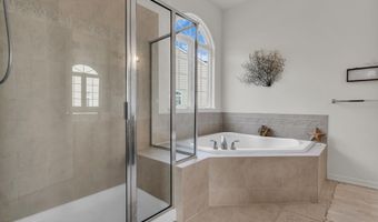 33 Quincy Ter, Barnegat, NJ 08005