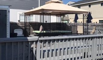 1 E 29th St, Beach Haven, NJ 08008