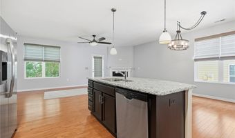 647 Briarcliff St, Apex, NC 27502