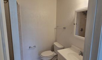 804 S 17th St, Artesia, NM 88210
