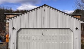 8 Graffam Rd, Baldwin, ME 04091