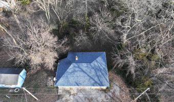 28 N. Third St, Albion, IL 62806