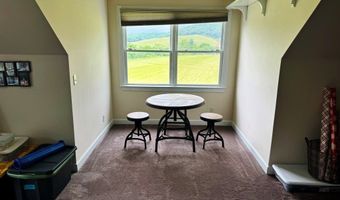 5239 Grapefield Rd, Bastian, VA 24314