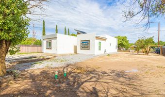 415 Valle Los Nogales Dr, Socorro, TX 79927