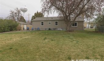30 N Division St, Cowley, WY 82420