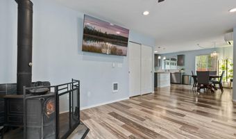 17271 Downey Rd, Bend, OR 97707
