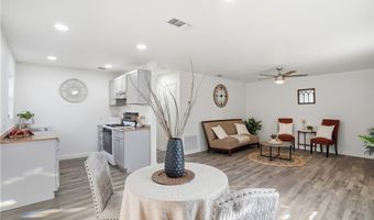 109 Dewey Ave, Alice, TX 78332