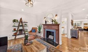 3020 Holt St, Charlotte, NC 28205