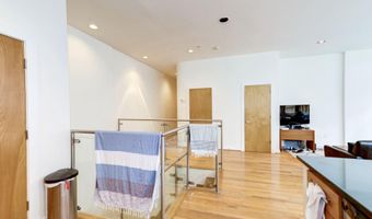 2363 CHAMPLAIN St NW 8, Washington, DC 20009