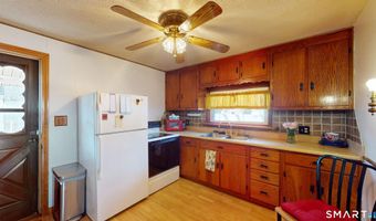 137 Brook St, Bristol, CT 06010