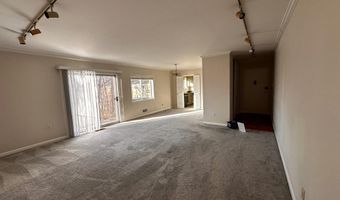 10619 MONTROSE Ave 202, Bethesda, MD 20814