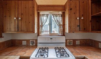 307 Hillcrest St, Ashland, OR 97520