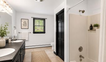 132 Hickory Ln, Bethlehem, CT 06751