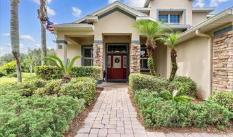 921 CLASSIC VIEW Dr, Auburndale, FL 33823