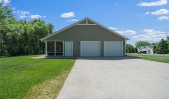 2945 Wilderness Ridge Rd SE, Alexandria, MN 56308