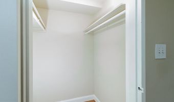 10320 WESTLAKE Dr E103, Bethesda, MD 20817