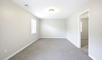 5612 Pine Gate Dr, Atlanta, GA 30349